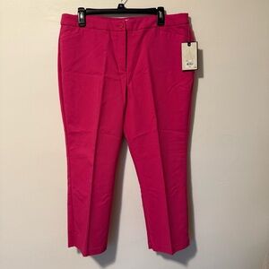 NWT Dana Buchman Pink Capri Pants